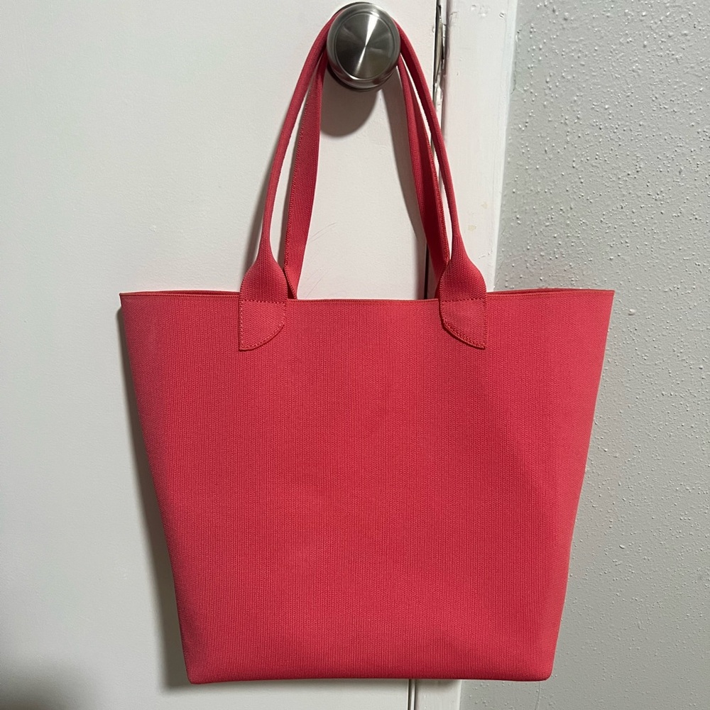 Rothy’s | The Lightweight Tote - Picture 2 of 7